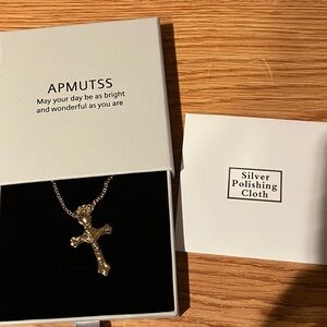 APMUTSS gold Cross Necklace
